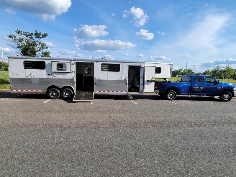 Tryon Horse Transportation